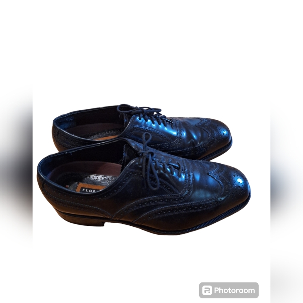 Florsheim Mens Size 10.5 dress shoes - Picture 2 of 6